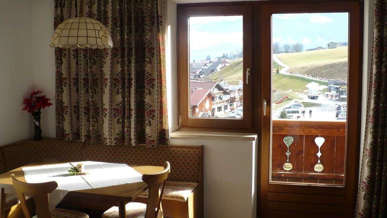 Haus Panorama Apartment Lermoos Bagian luar foto